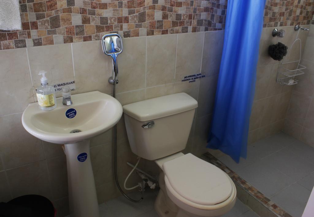 Hostal Tequendama Martha Santamaria Cali Ngoại thất bức ảnh