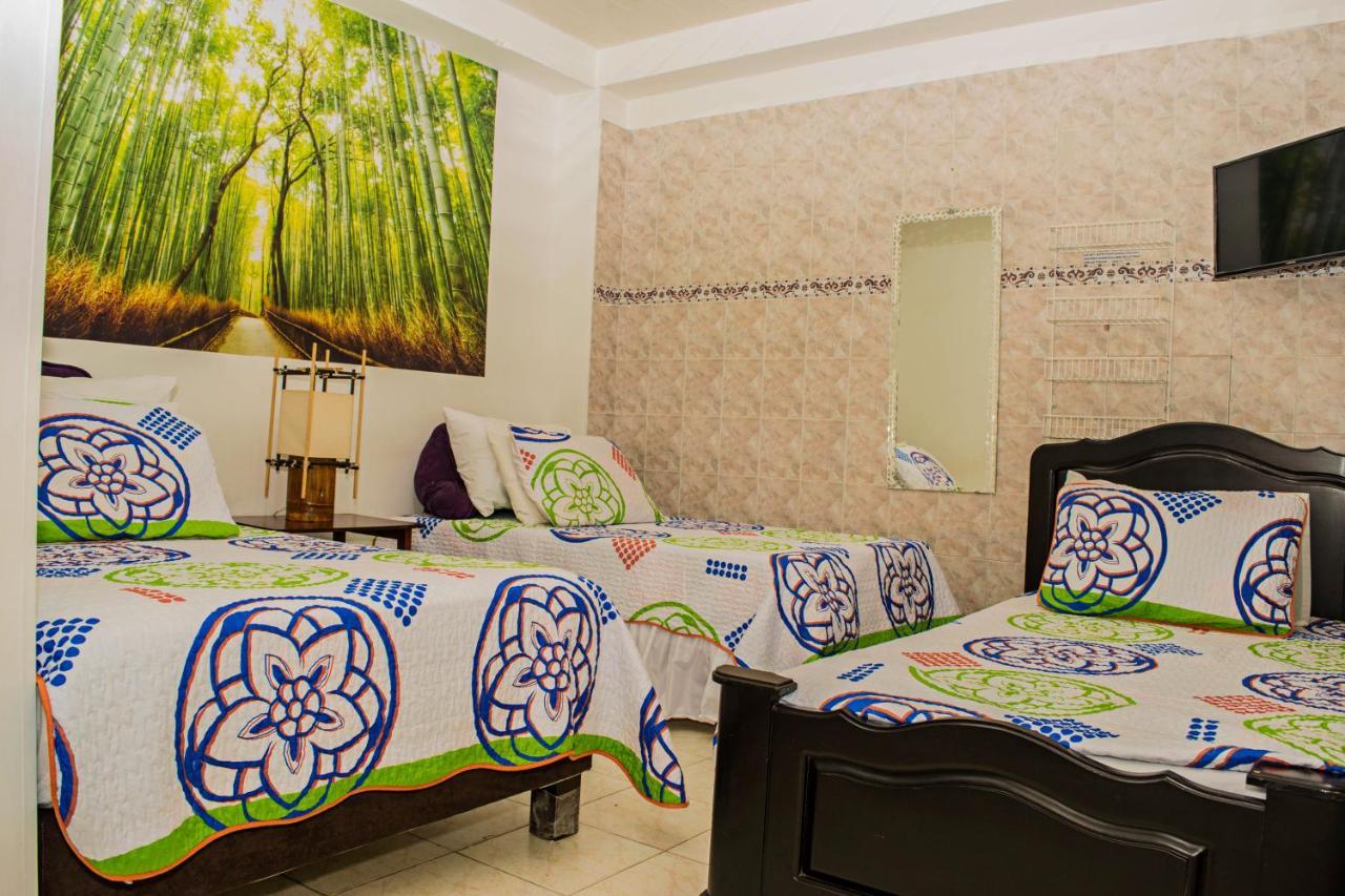 Hostal Tequendama Martha Santamaria Cali Ngoại thất bức ảnh
