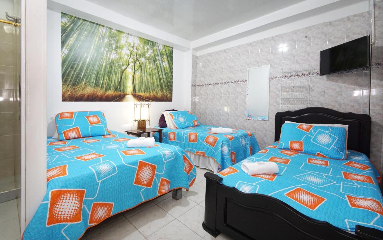 Hostal Tequendama Martha Santamaria Cali Ngoại thất bức ảnh